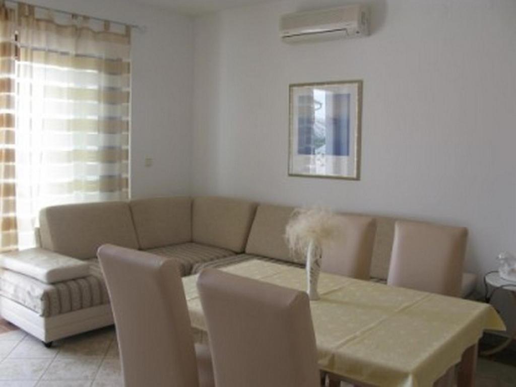 Apartments With A Parking Space Barbat, Rab - 16816 Barbat na Rabu Exteriör bild