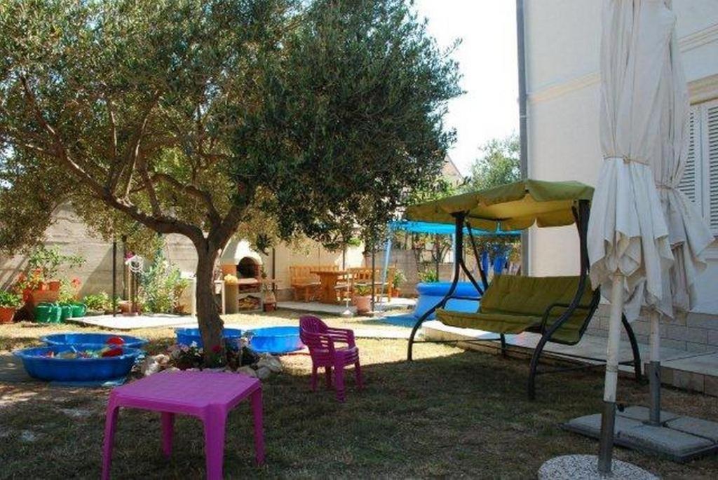 Apartments With A Parking Space Barbat, Rab - 16816 Barbat na Rabu Exteriör bild