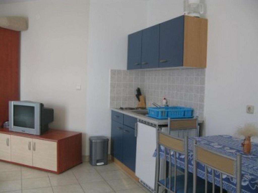 Apartments With A Parking Space Barbat, Rab - 16816 Barbat na Rabu Exteriör bild